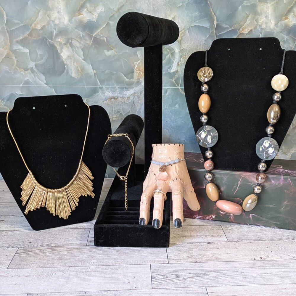 Fashion Jewelry Set: 2 Necklaces, 2 Bracelets, and a Ring